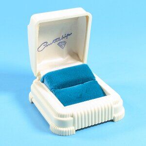 ART DECO white wedding band box, USA made engagement ring box